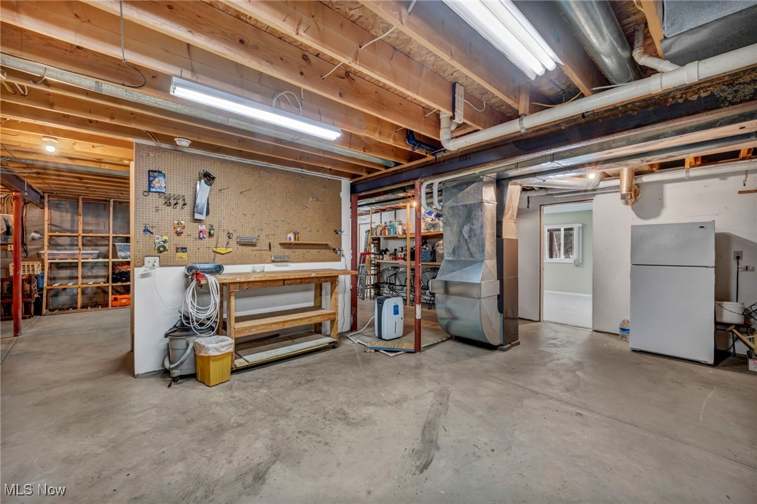 1481 Iris Glen Drive, Twinsburg, Ohio image 36
