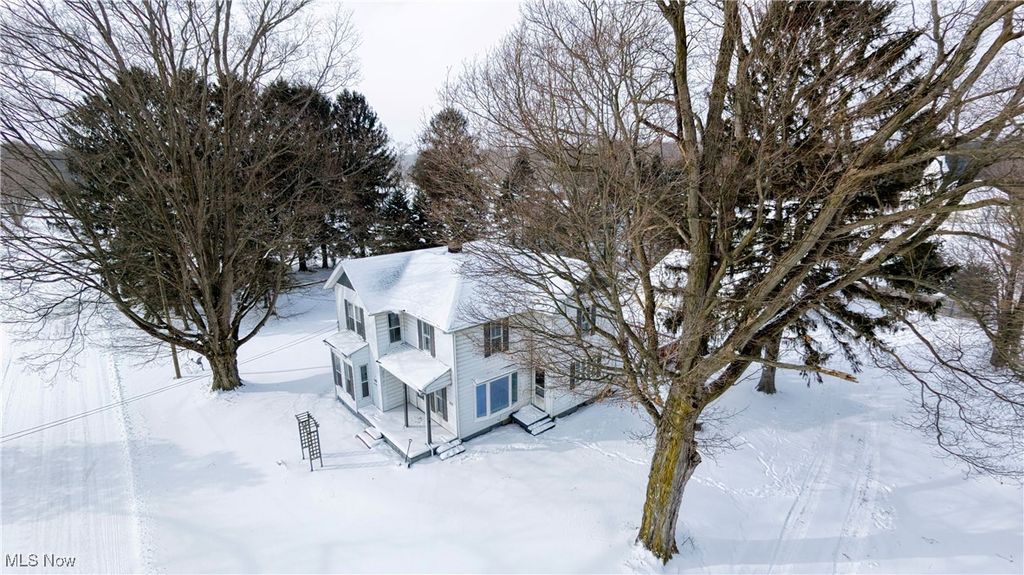 Photo of 4775 School Street, Conneaut, OH 44030 (MLS # 5185144)