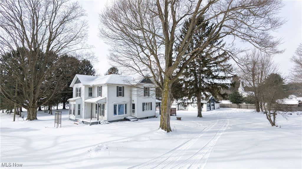 Photo of 4775 School Street, Conneaut, OH 44030 (MLS # 5185144)