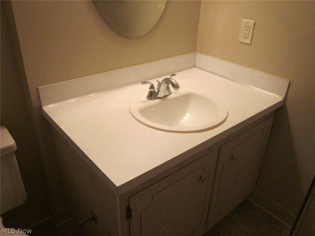 Bay Lndg Condo 02 - Residential