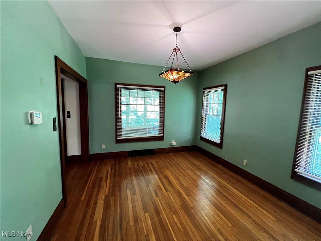 7434 Birkner Drive, Kent, Ohio image 10