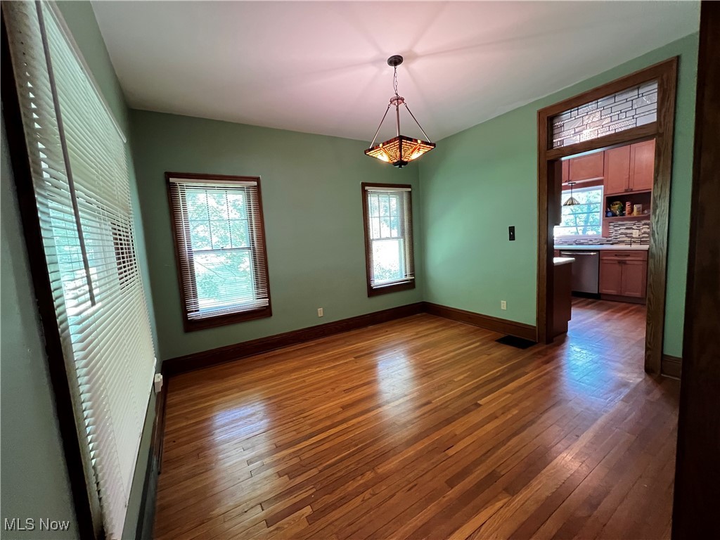 7434 Birkner Drive, Kent, Ohio image 11