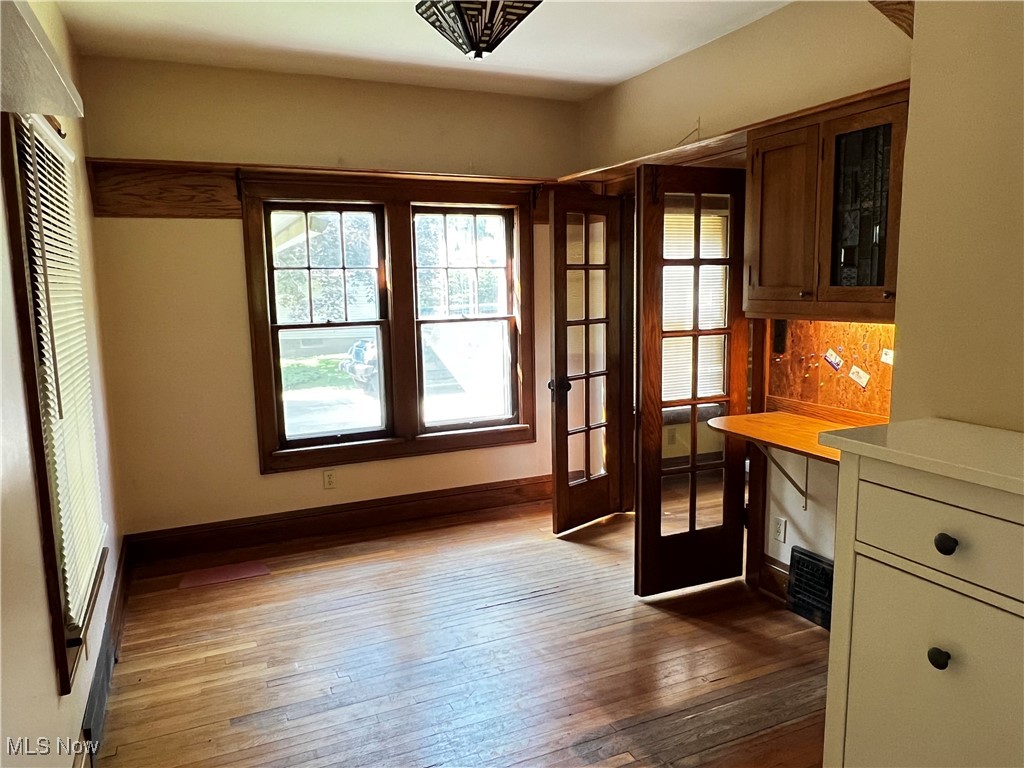 7434 Birkner Drive, Kent, Ohio image 12