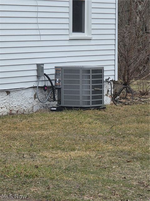 Tiny photo for 39277 Butternut Ridge Road, Elyria, OH 44035 (MLS # 5190523)