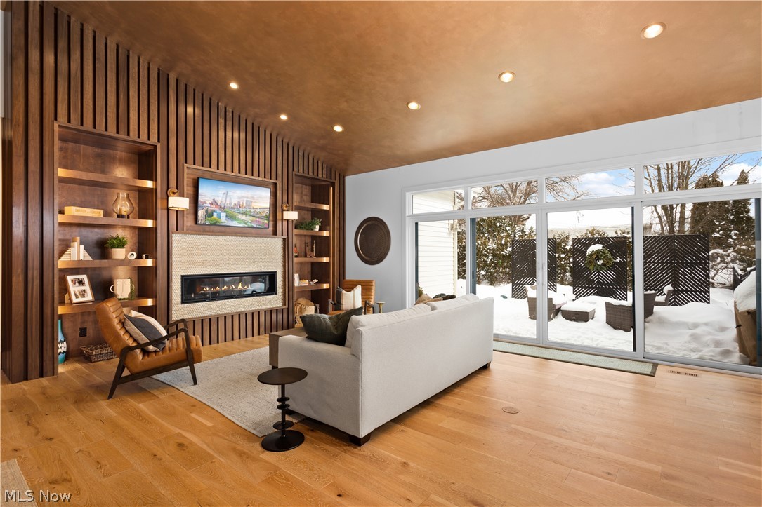 Brdgport Clstr Home Developmen - Residential