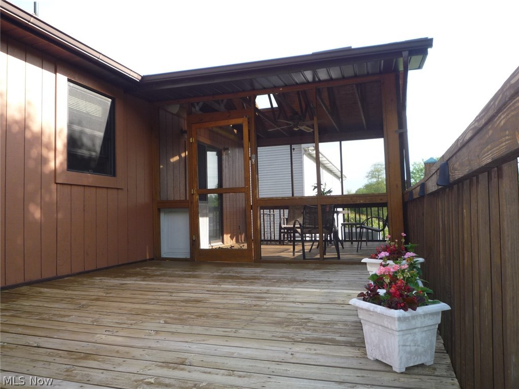 Larchmont Adn - Residential