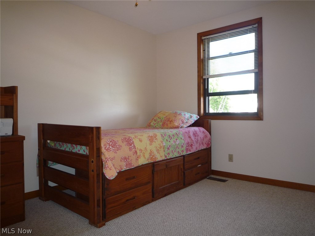 Larchmont Adn - Residential