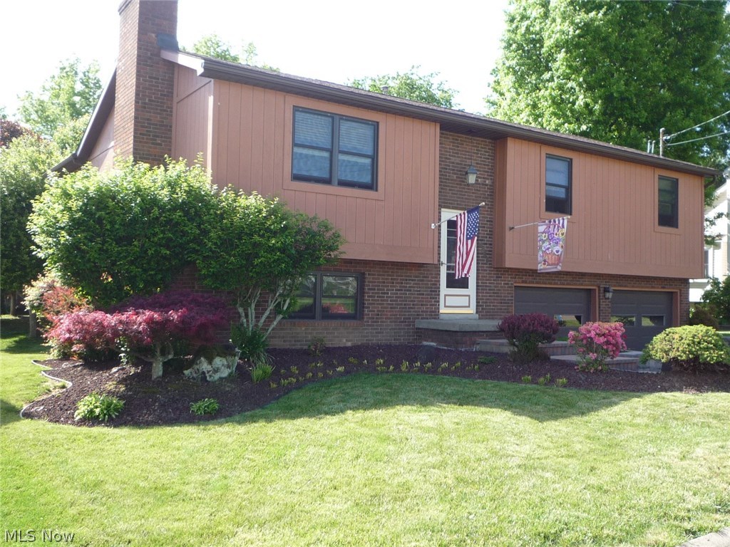 Larchmont Adn - Residential