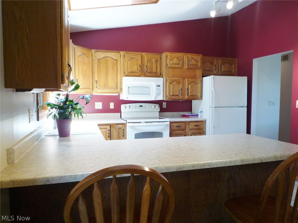 Larchmont Adn - Residential