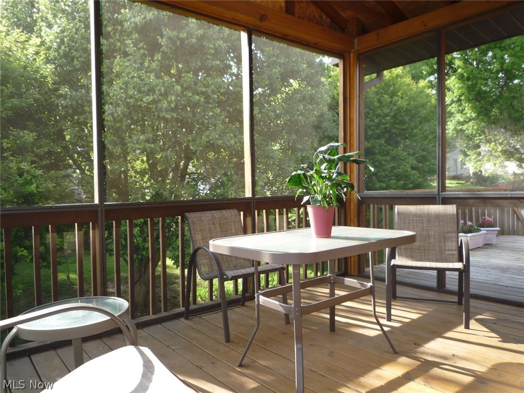 Larchmont Adn - Residential