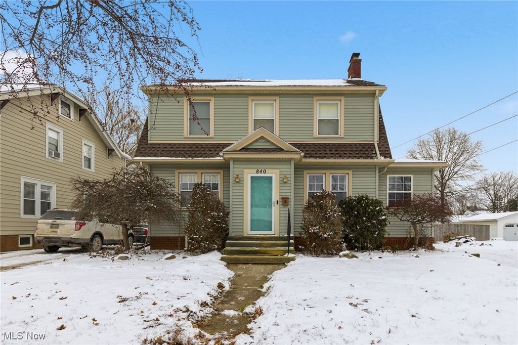 Photo of 840 Sandusky Street, Ashland, OH 44805 (MLS # 5177503)