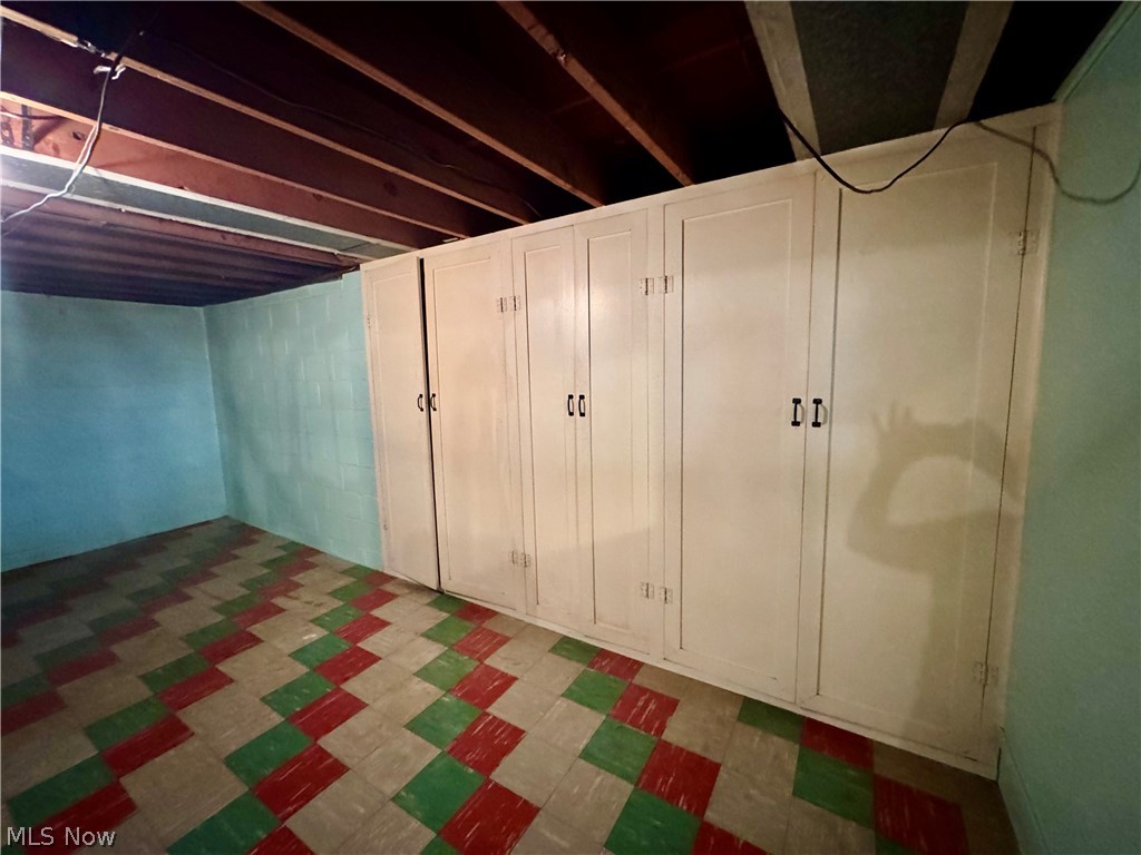 WEIRCREST - Residential