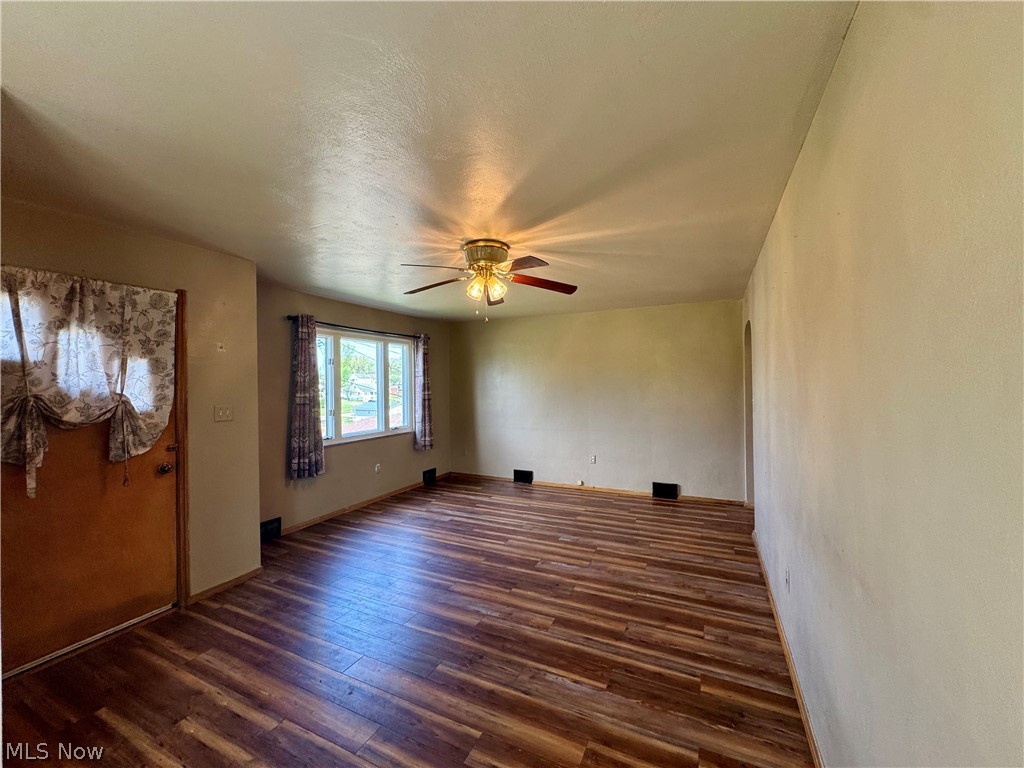 WEIRCREST - Residential