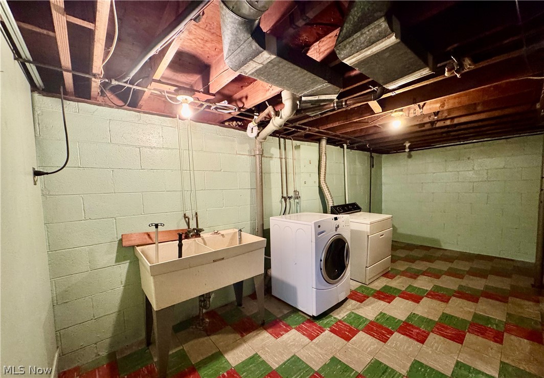 WEIRCREST - Residential