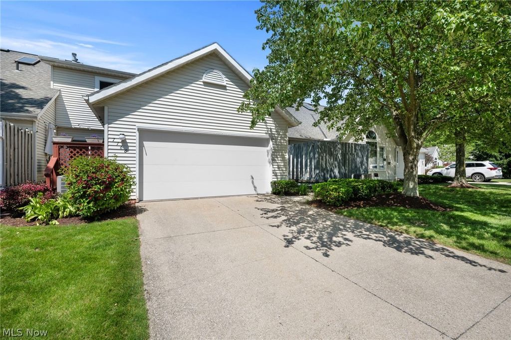 Photo of 7160 N Kipling Place, Concord Township, OH 44077 (MLS # 5213223)
