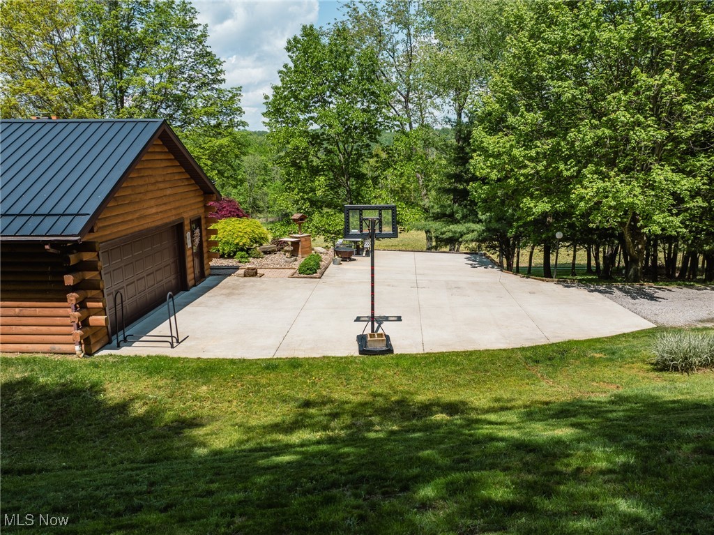 5763 Race Road, Strasburg, Ohio image 5