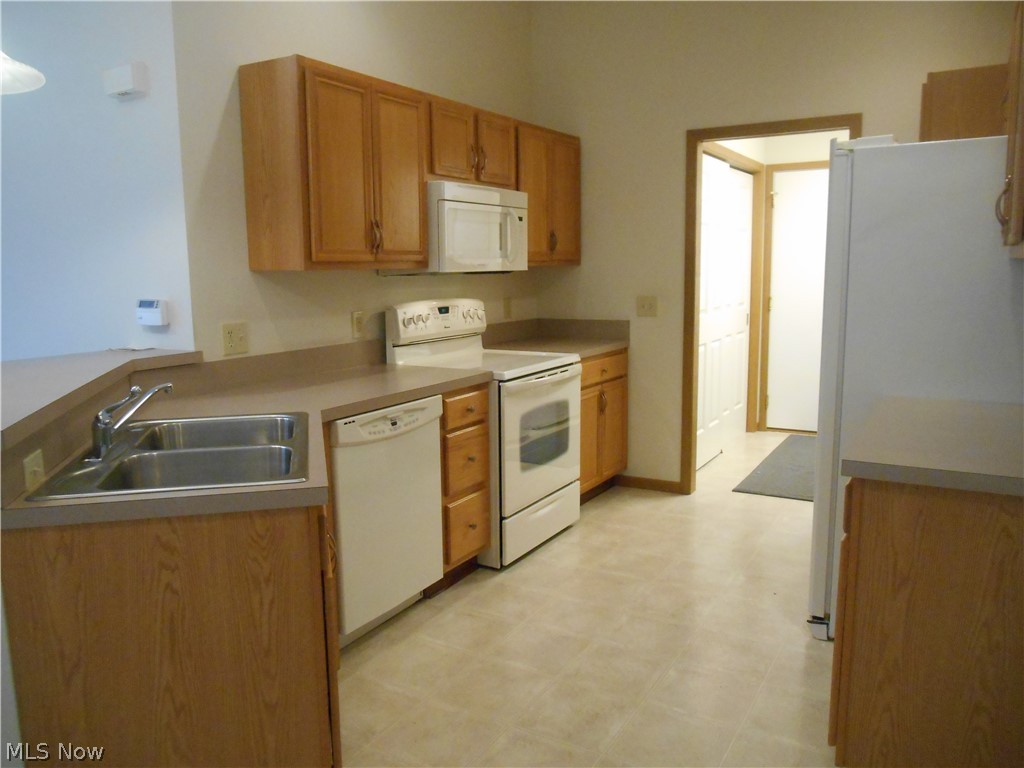 Scotsbury Green Condos - Residential