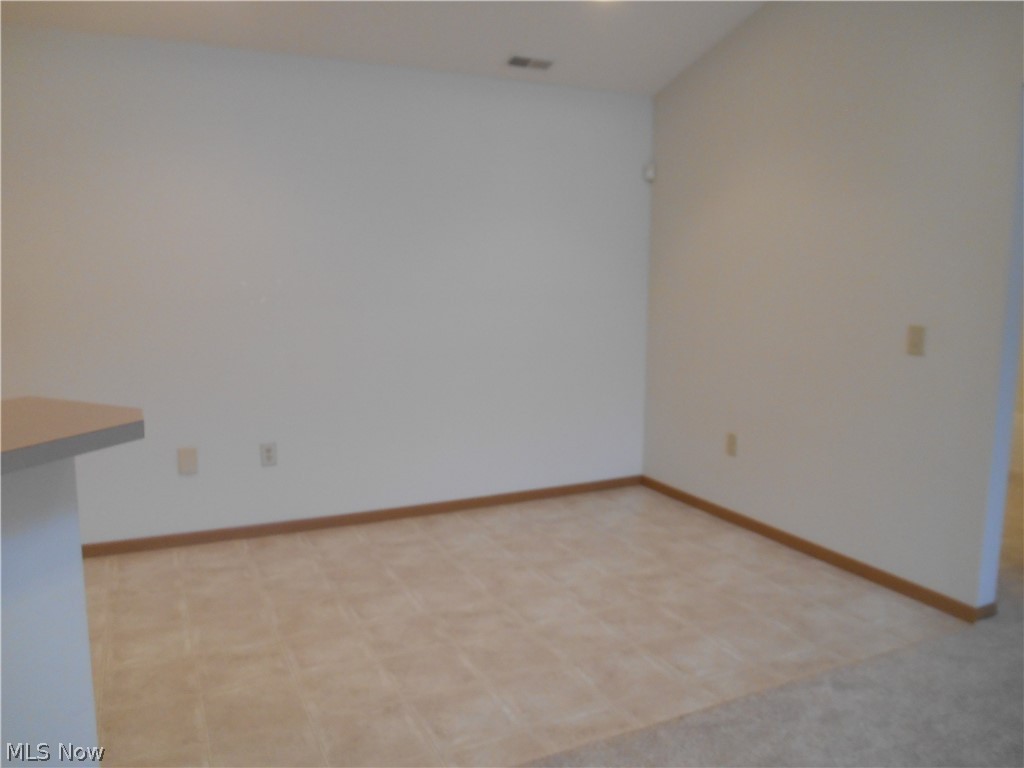 Scotsbury Green Condos - Residential