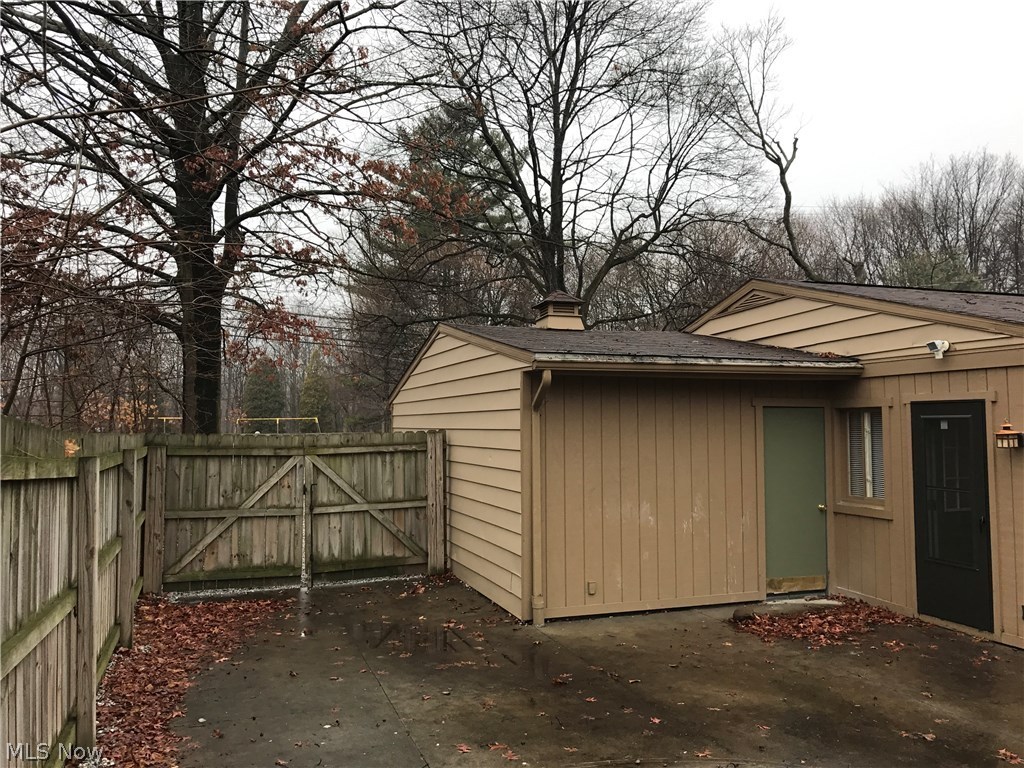 Hollwood - Residential Lease