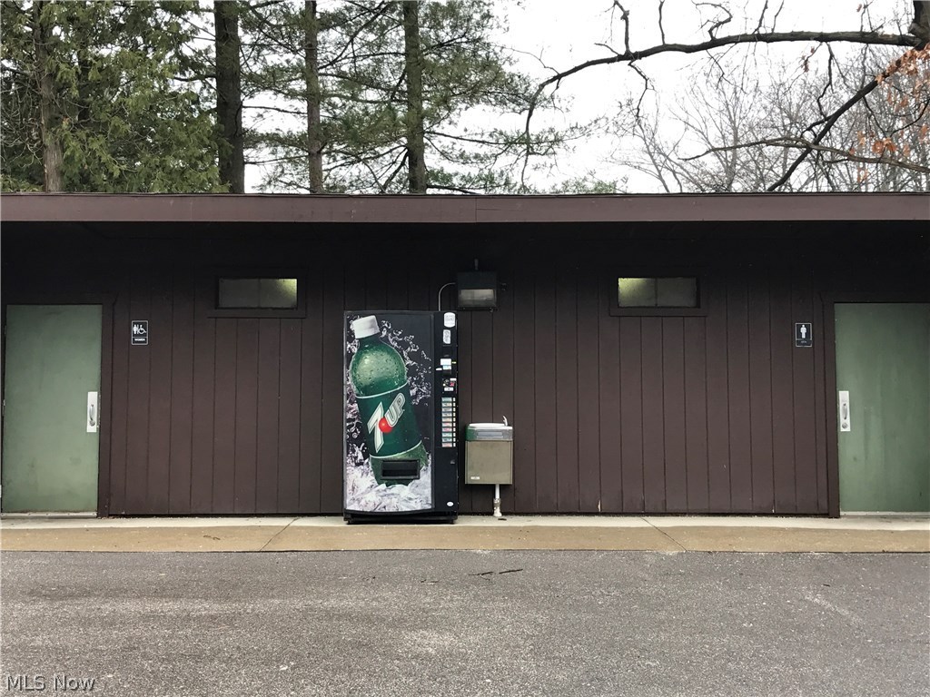 Hollwood - Residential Lease