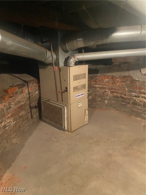 Coleman & Van Tines - Residential