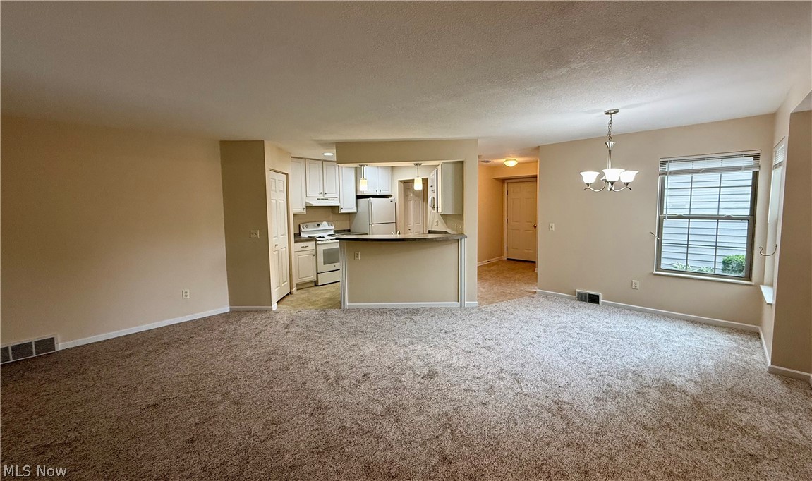 Back Bay At Arrowhead Condo - Residential