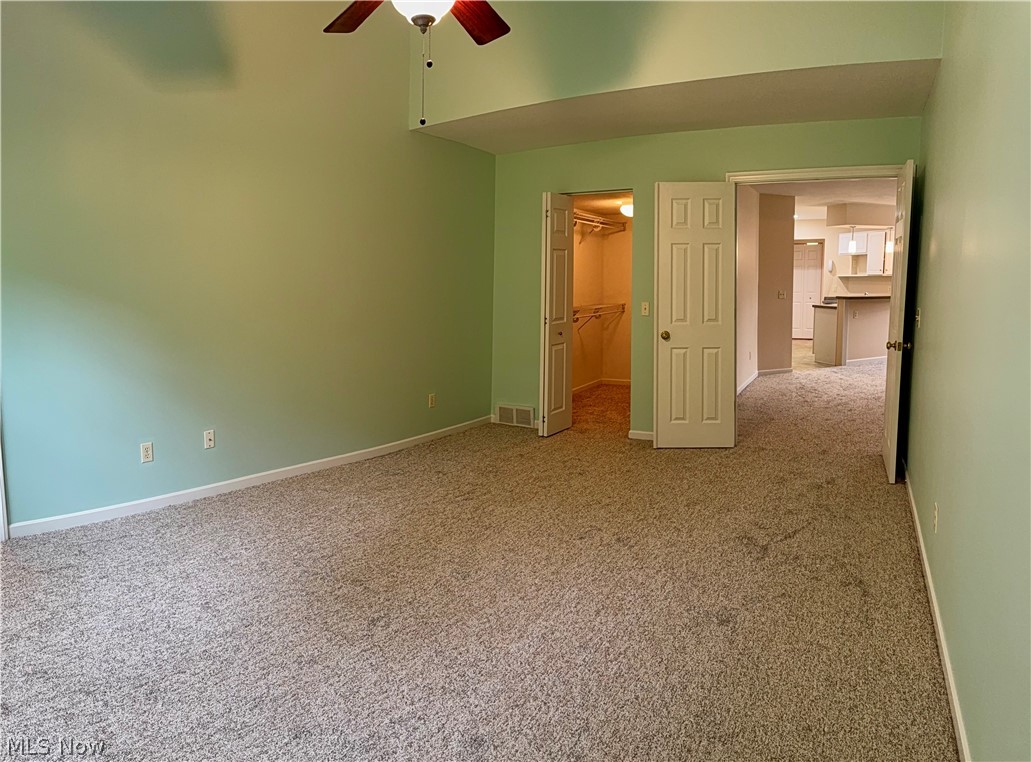 Back Bay At Arrowhead Condo - Residential