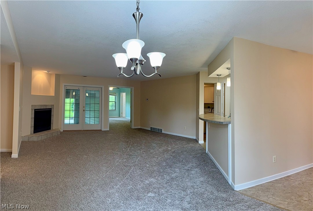 Back Bay At Arrowhead Condo - Residential