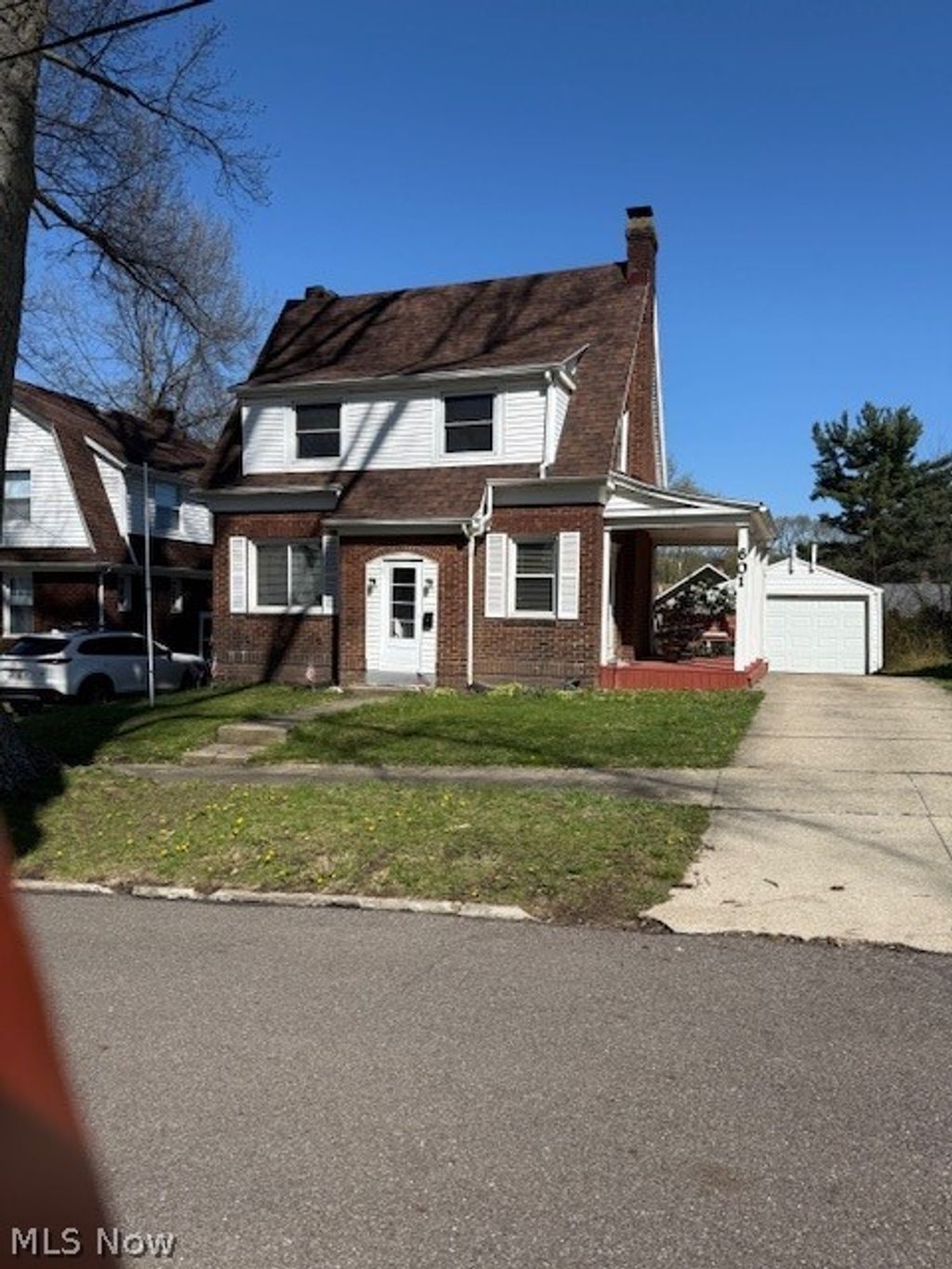 Photo of 601 Saint Leger Avenue, Akron, OH 44305 (MLS # 5200646)