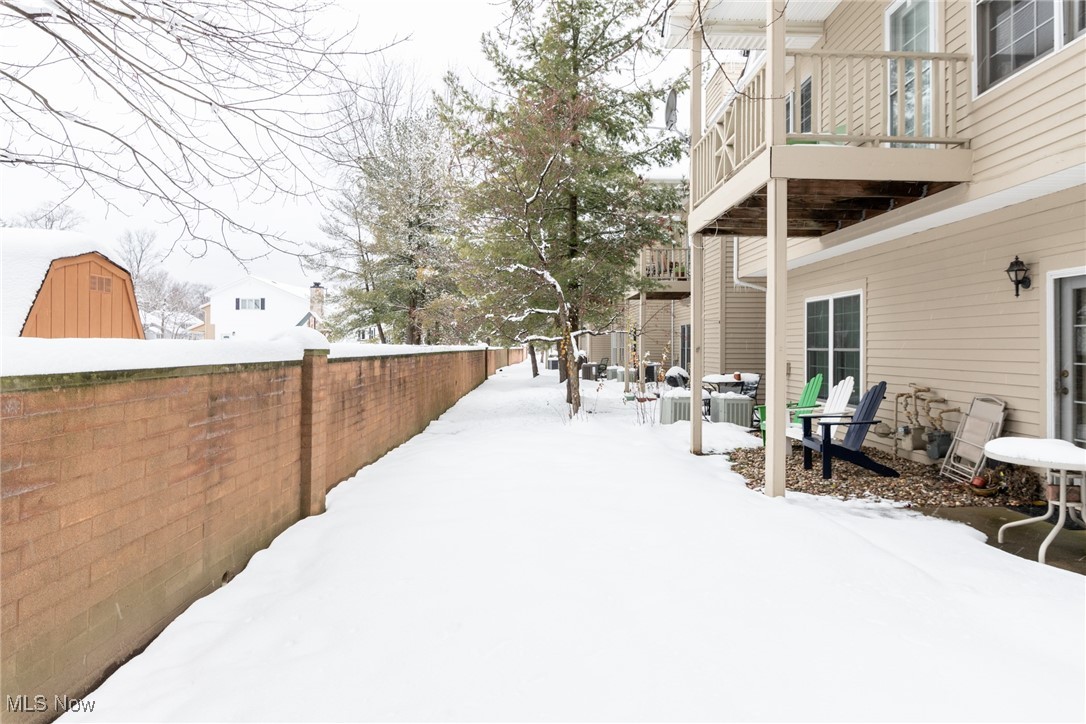 Woodhawk Club Condo II Ph Ix - Residential