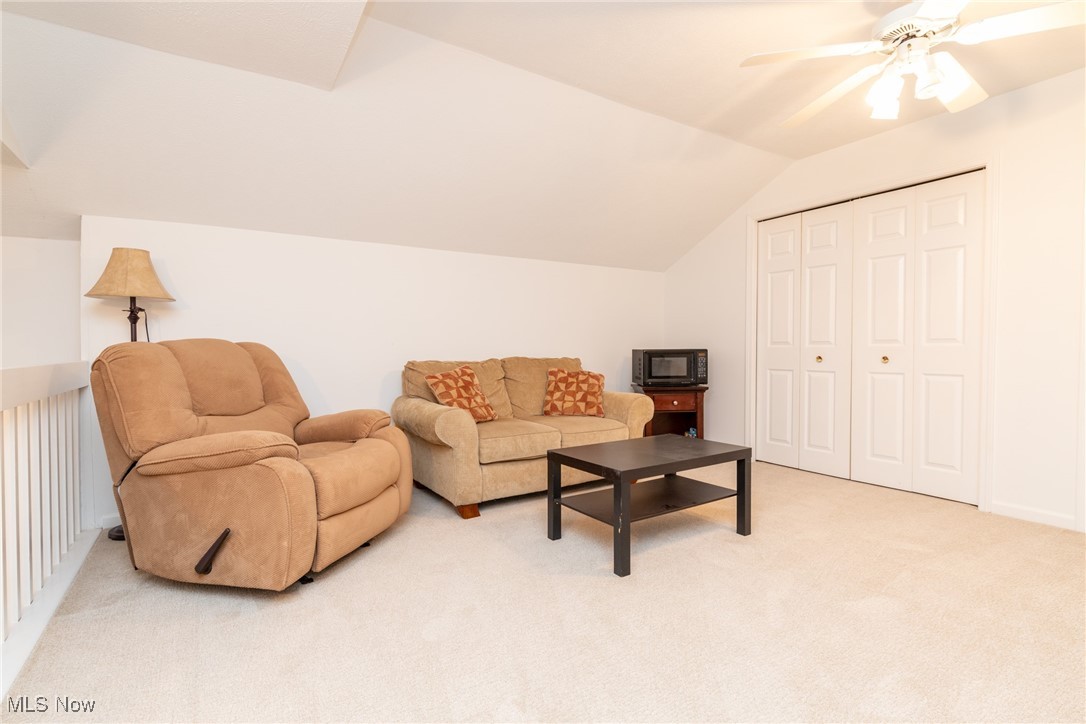 Woodhawk Club Condo II Ph Ix - Residential