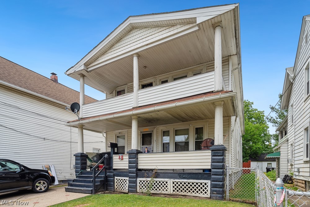 James M Hoyts Sub - Residential Income