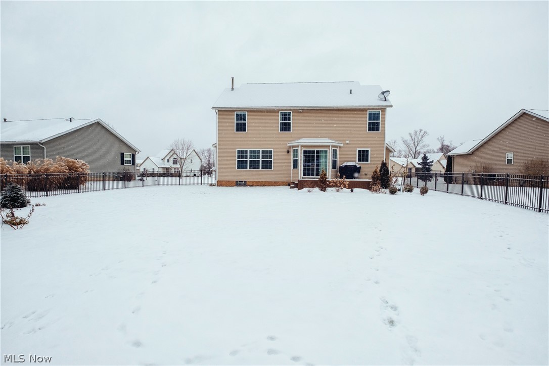 Perry Hills Village 02 - Residential