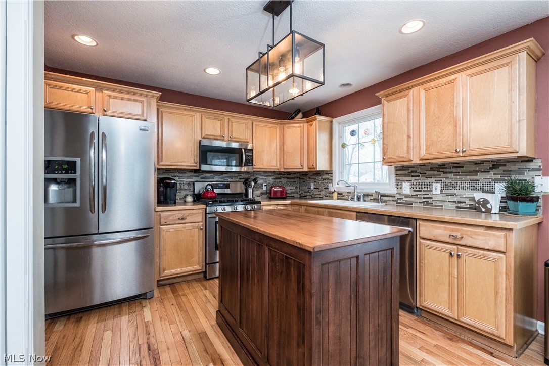 Perry Hills Village 02 - Residential