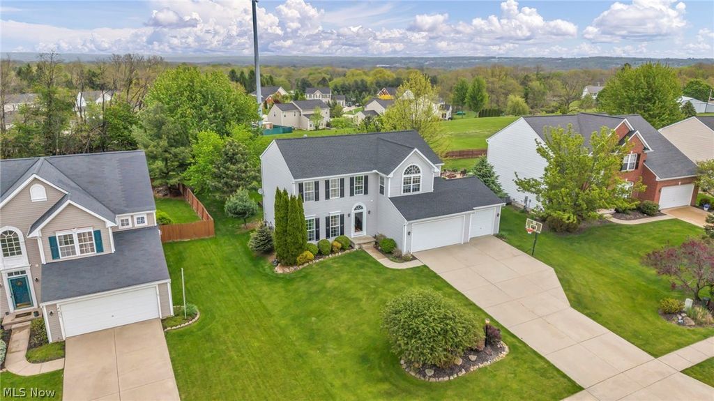 Photo of 4405 Lexington Ridge Drive, Medina, OH 44256 (MLS # 5211598)