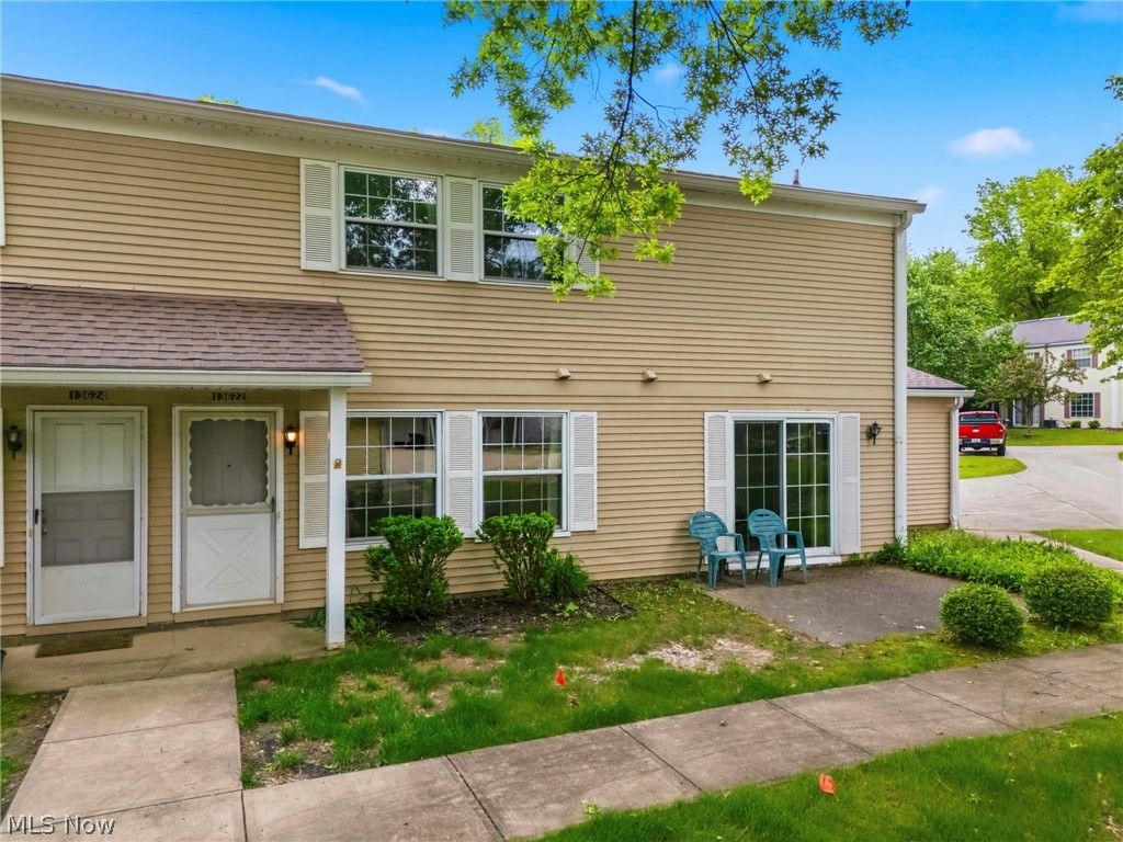 Photo of 13622 Oakbrook Drive #3622, North Royalton, OH 44133 (MLS # 5210862)