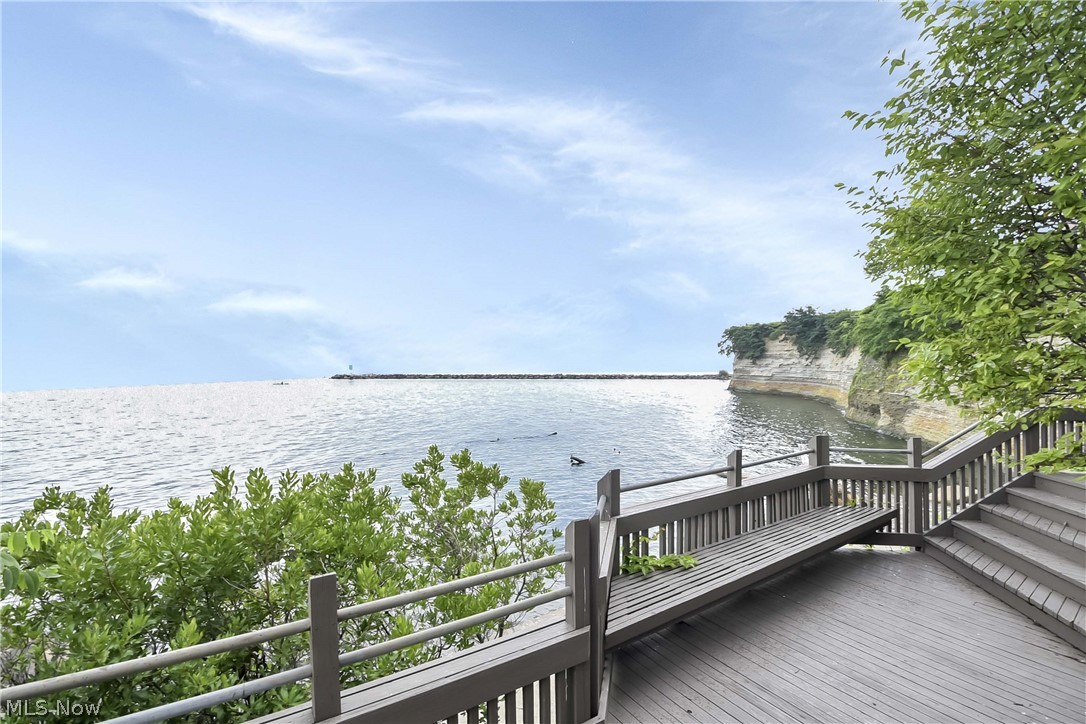 Beach Cliff 1 - Residential