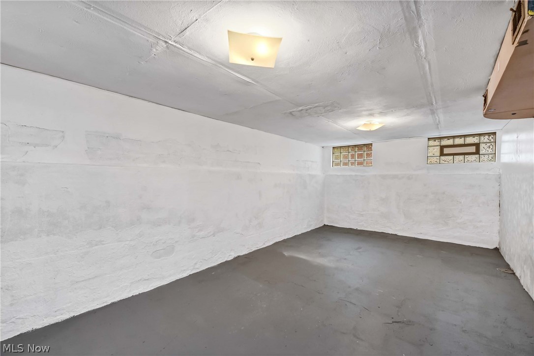 Beach Cliff 1 - Residential