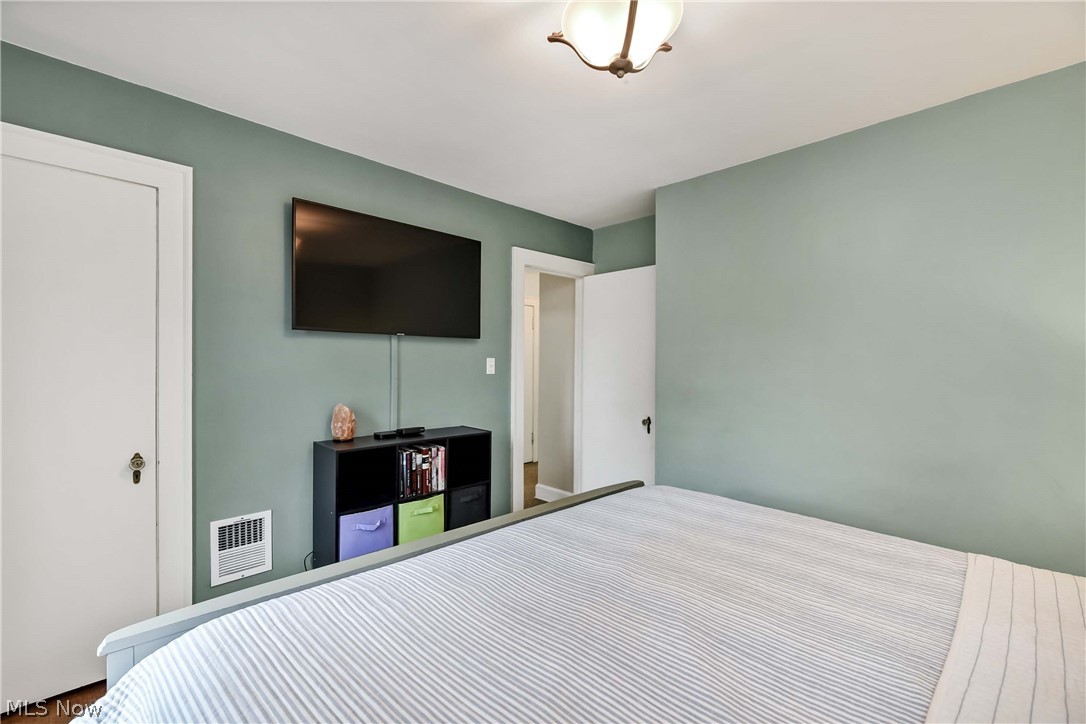 Beach Cliff 1 - Residential