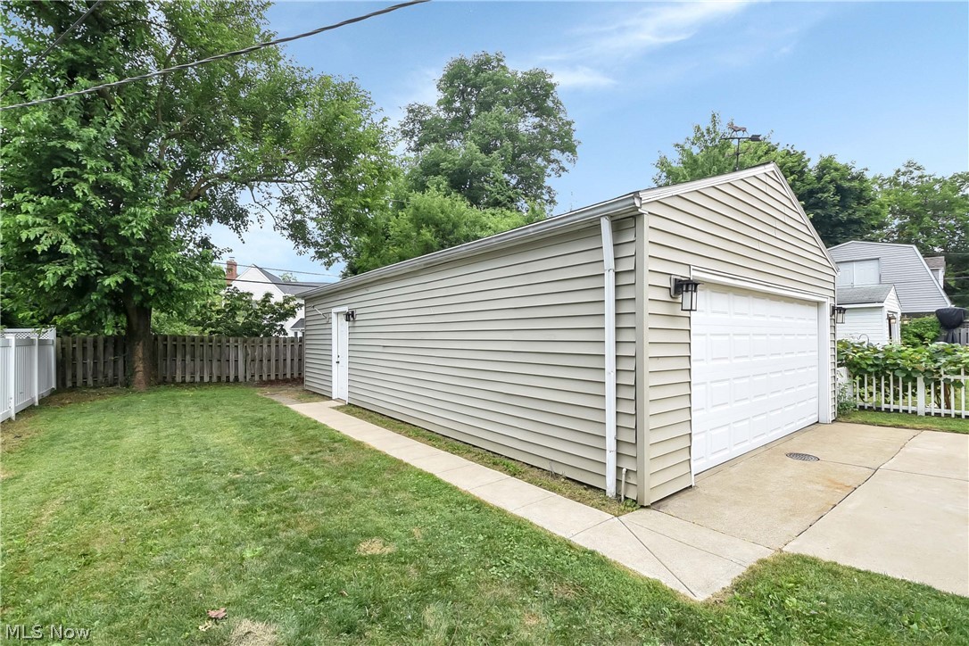 Beach Cliff 1 - Residential