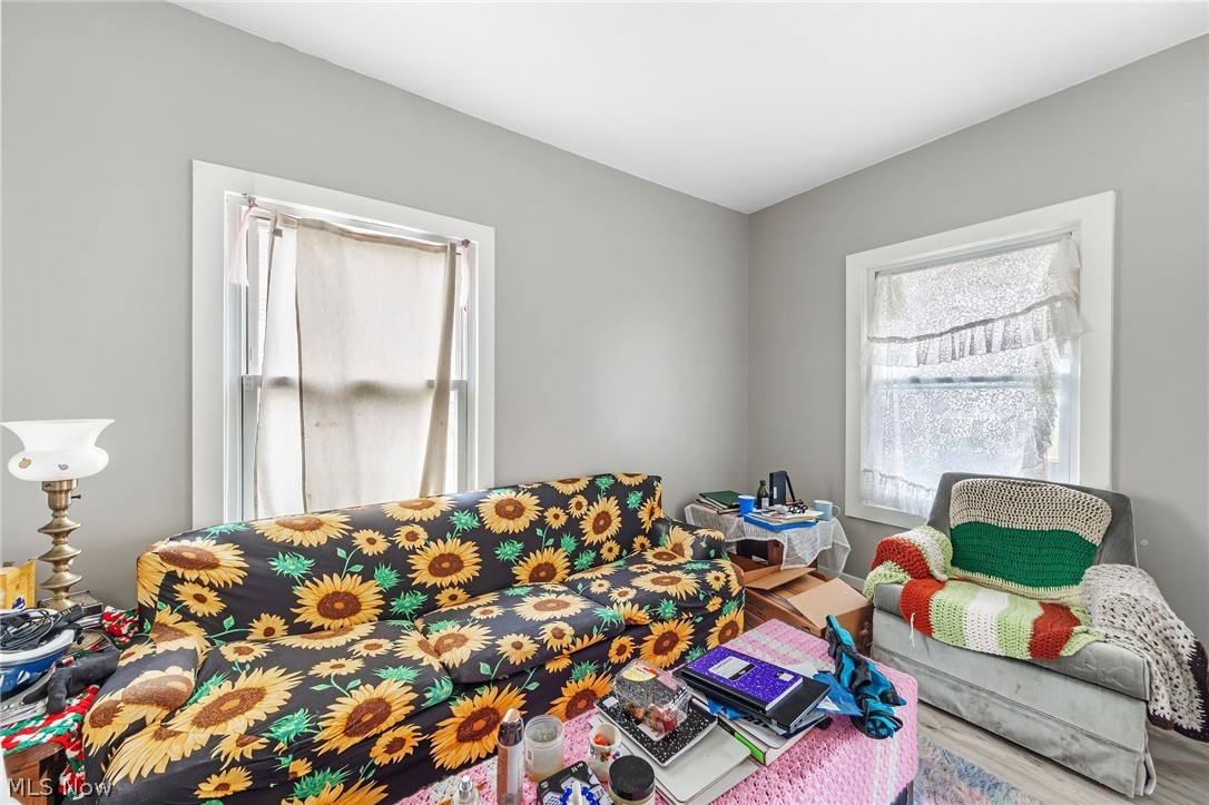 E C Hamilton - Residential Income