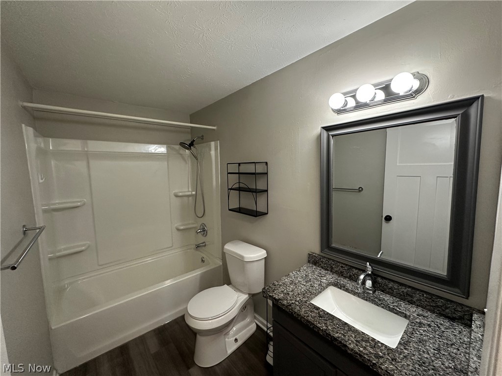 Harborview Sub - Residential Lease