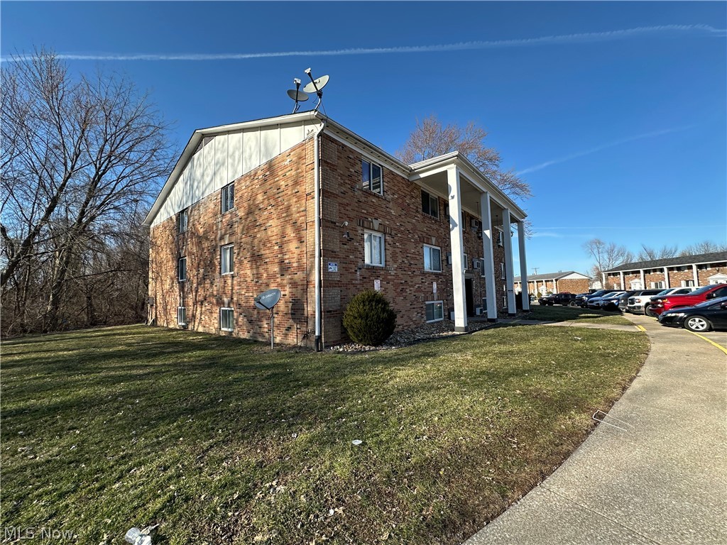 Harborview Sub - Residential Lease