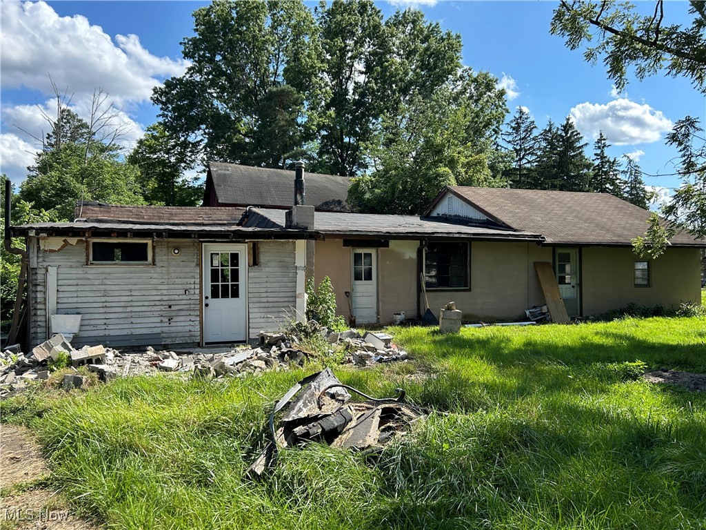 Value in land. This property has an exiting vacant home and barn that would need an extensive amount of work (or leveled).Possible land split to build 2 homes, owner in process of a variance with the city planner for 3.5 feet to section 1252,05 for each lot to make them 71,5 feet in lieu of the required 75 feet with​​‌​​​​‌​‌​​​‌‌​​​‌‌‌​​‌​​‌‌​​​​ zoning.