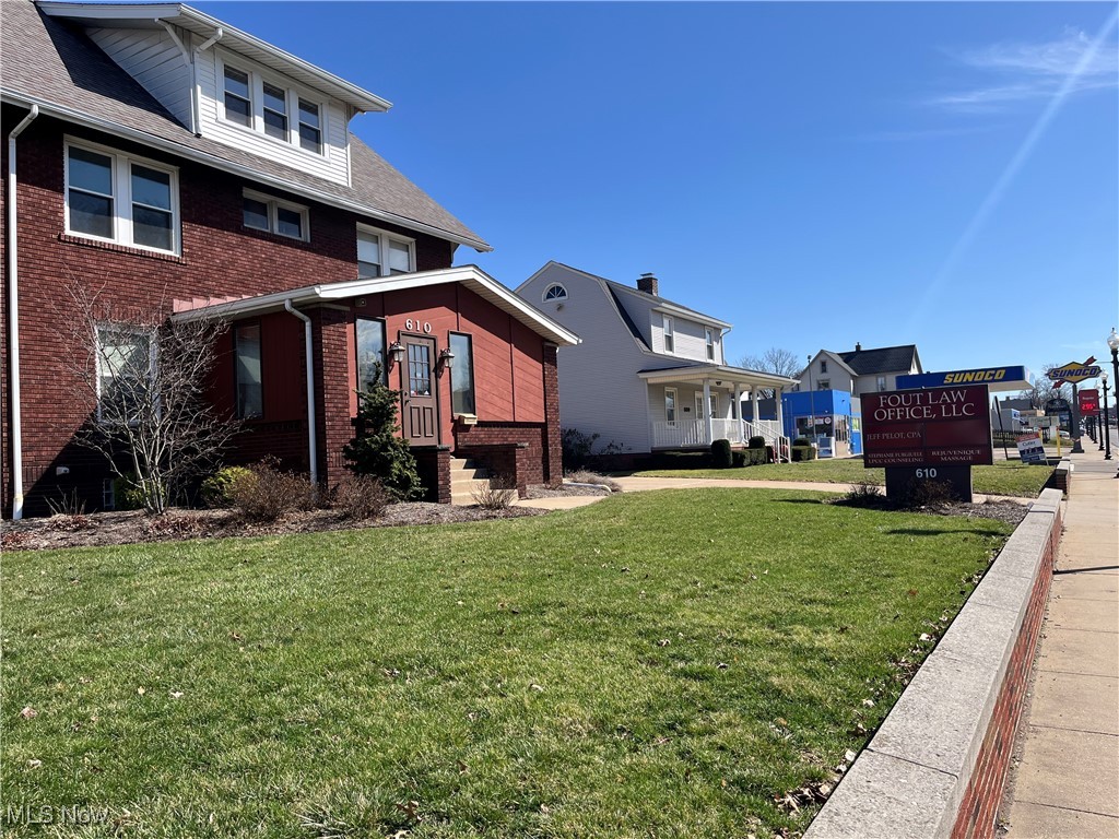 City/North Canton - Commercial Sale