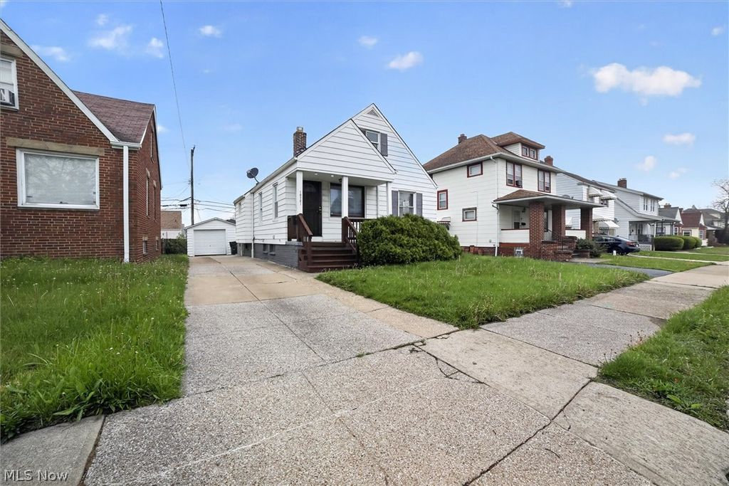 Photo of 10721 Plymouth Avenue, Garfield Heights, OH 44125 (MLS # 5205760)