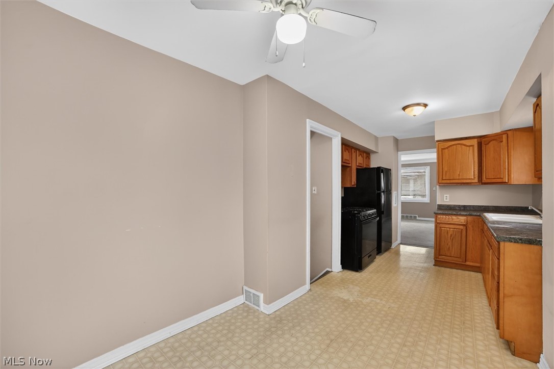 10721 Plymouth Avenue