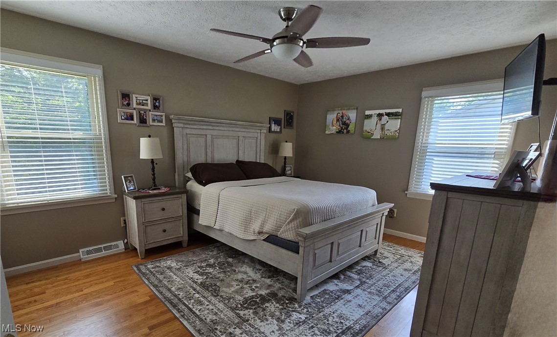 4885 Warwick Drive, Canfield, Ohio image 21