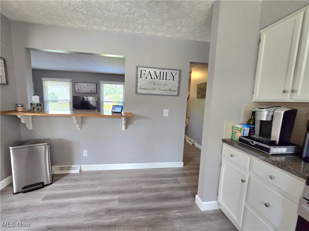 4885 Warwick Drive, Canfield, Ohio image 12