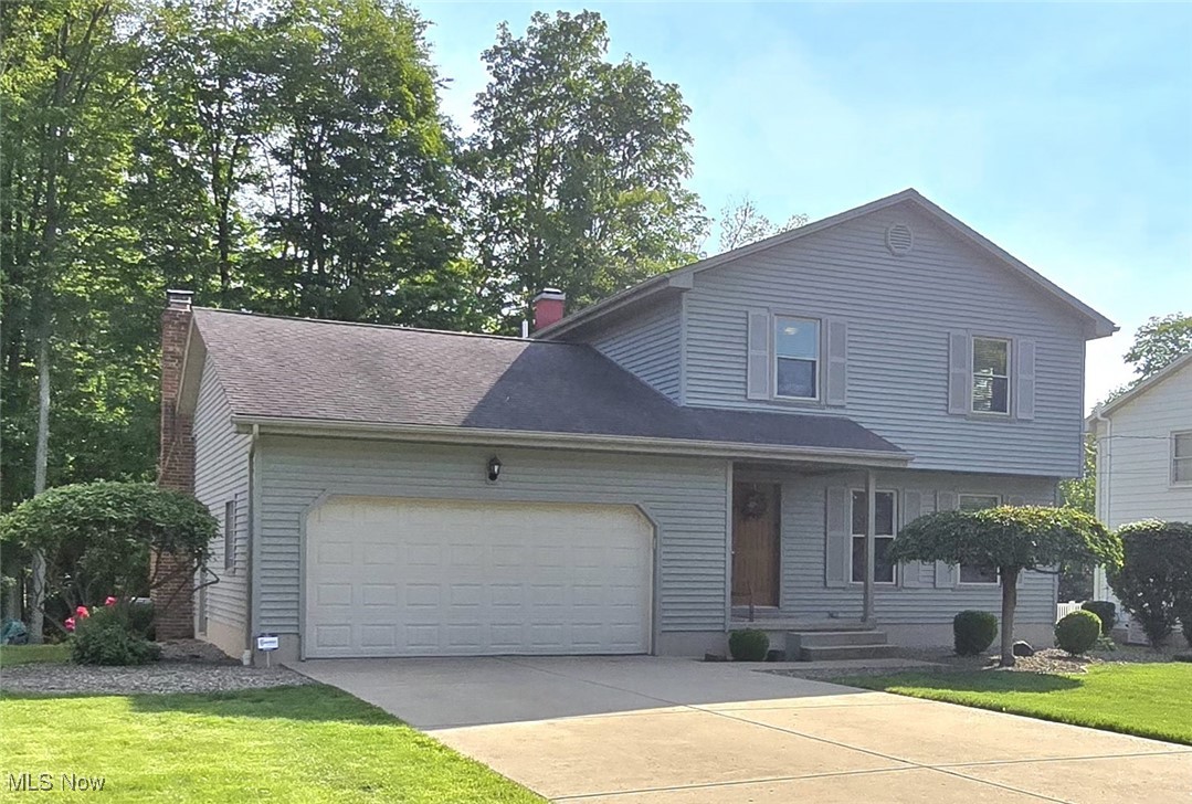4885 Warwick Drive, Canfield, Ohio image 2